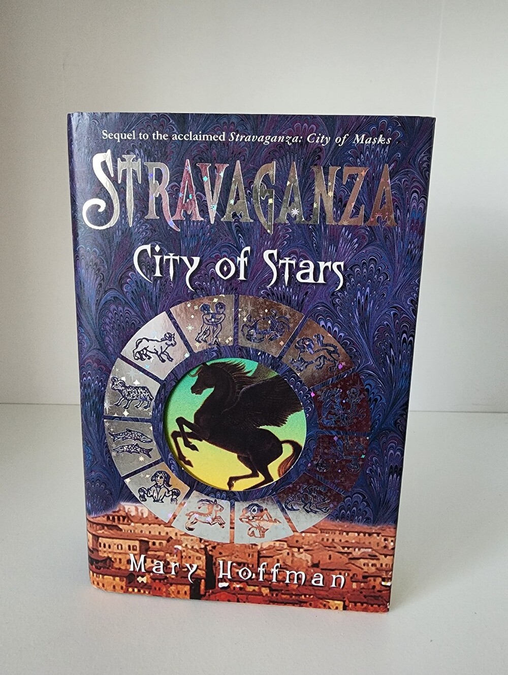 🖤3/$20 City of Stars by Mary Hoffman